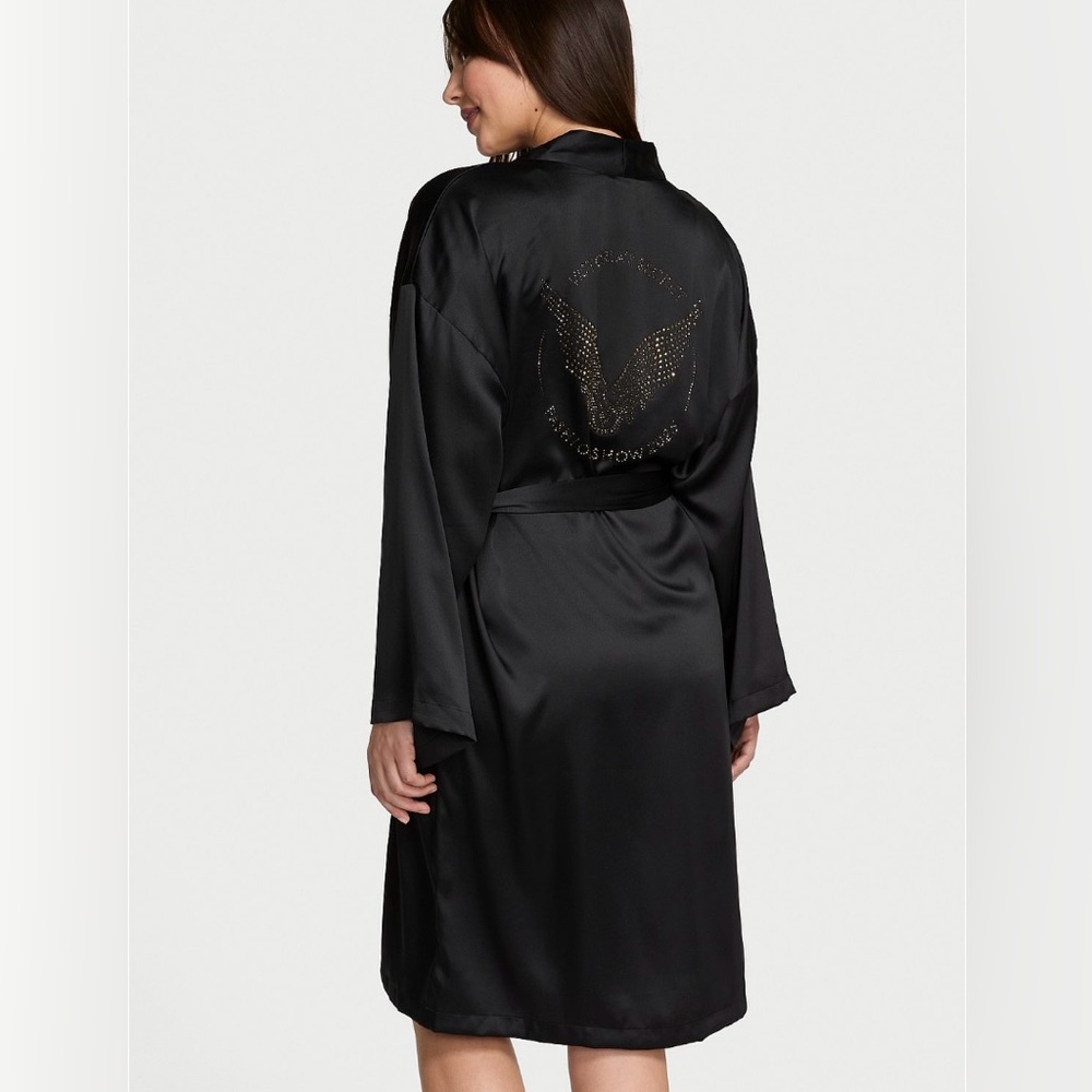 Victoria’s Secret Fashion Show Robe size xl/xxl - Picture 4 of 9